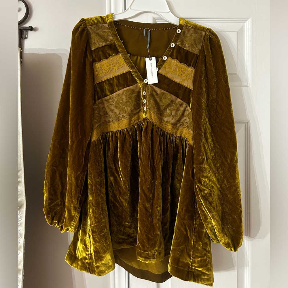 Anthropologie Velvet Blouse (Brand New with tags)